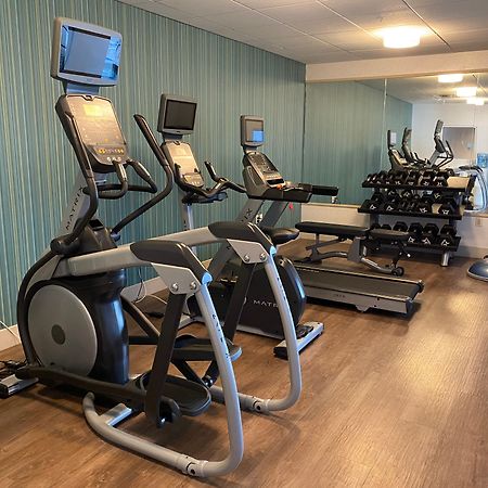 Holiday Inn Express & Suites Indianapolis North - Carmel By Ihg Bagian luar foto