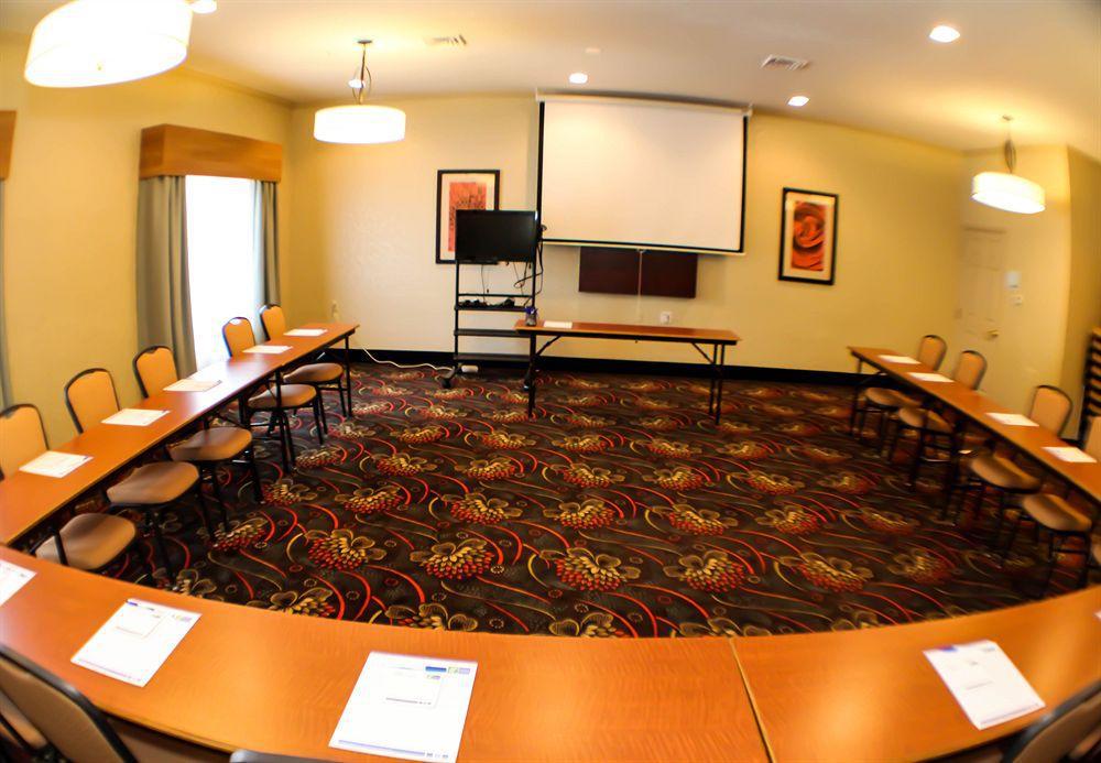 Holiday Inn Express & Suites Indianapolis North - Carmel By Ihg Bagian luar foto
