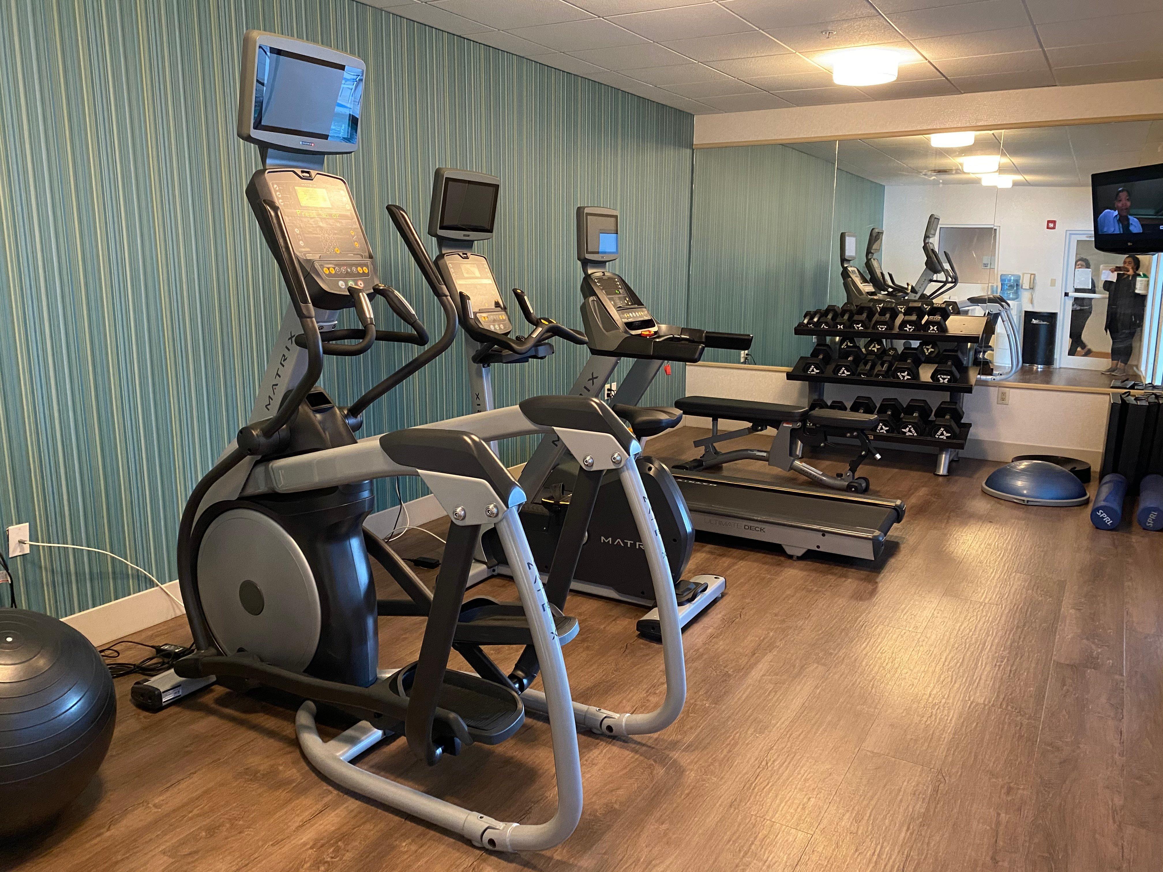 Holiday Inn Express & Suites Indianapolis North - Carmel By Ihg Bagian luar foto