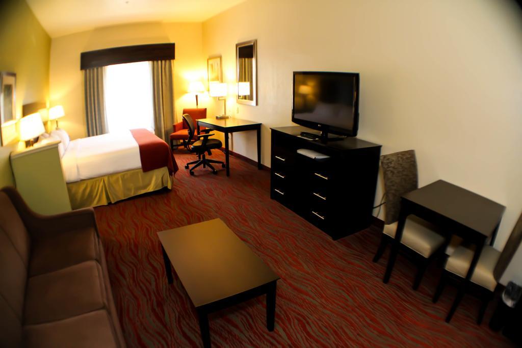 Holiday Inn Express & Suites Indianapolis North - Carmel By Ihg Bagian luar foto