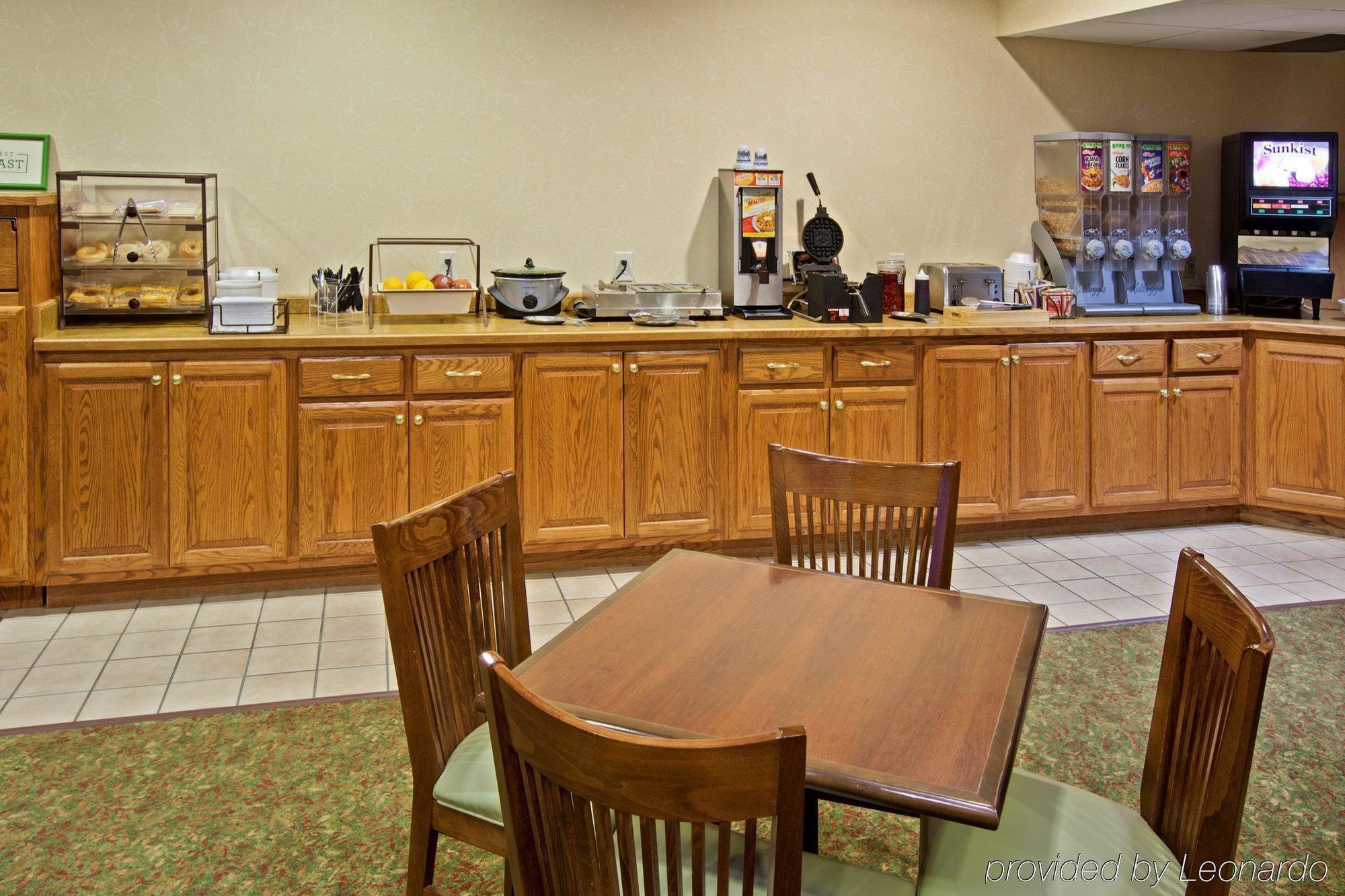 Holiday Inn Express & Suites Indianapolis North - Carmel By Ihg Bagian luar foto