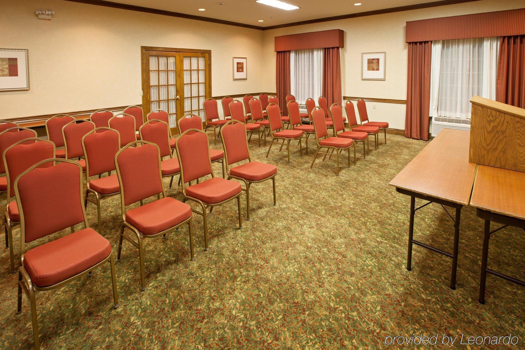 Holiday Inn Express & Suites Indianapolis North - Carmel By Ihg Bagian luar foto