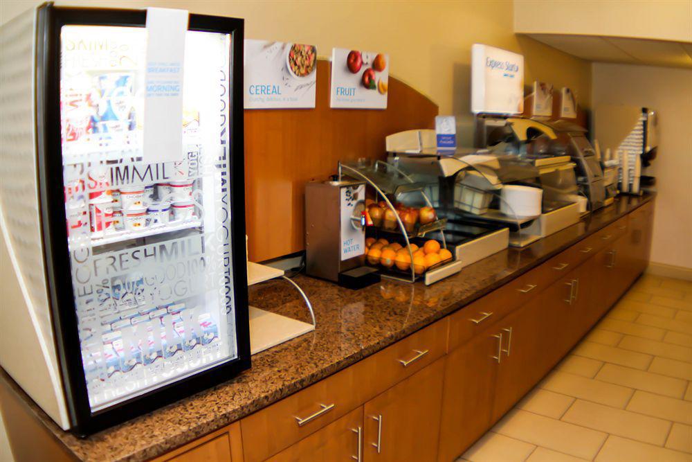 Holiday Inn Express & Suites Indianapolis North - Carmel By Ihg Bagian luar foto